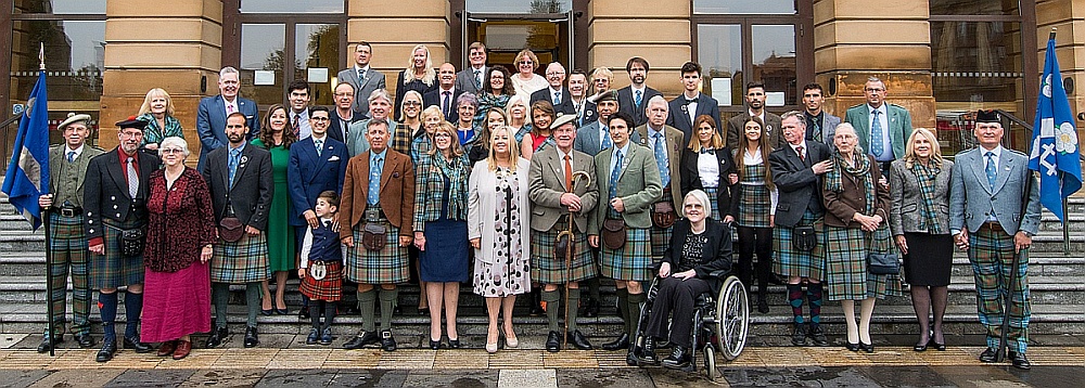 Provost Lorraine Cameron with the Much Hon. Duncan W. Paisley of Westerlea,  Lady Westerlea and Clan Paisley Society members pictured outside Paisley Town Hall. 